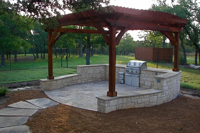 Dripping Springs, TX Outdoor Living Space